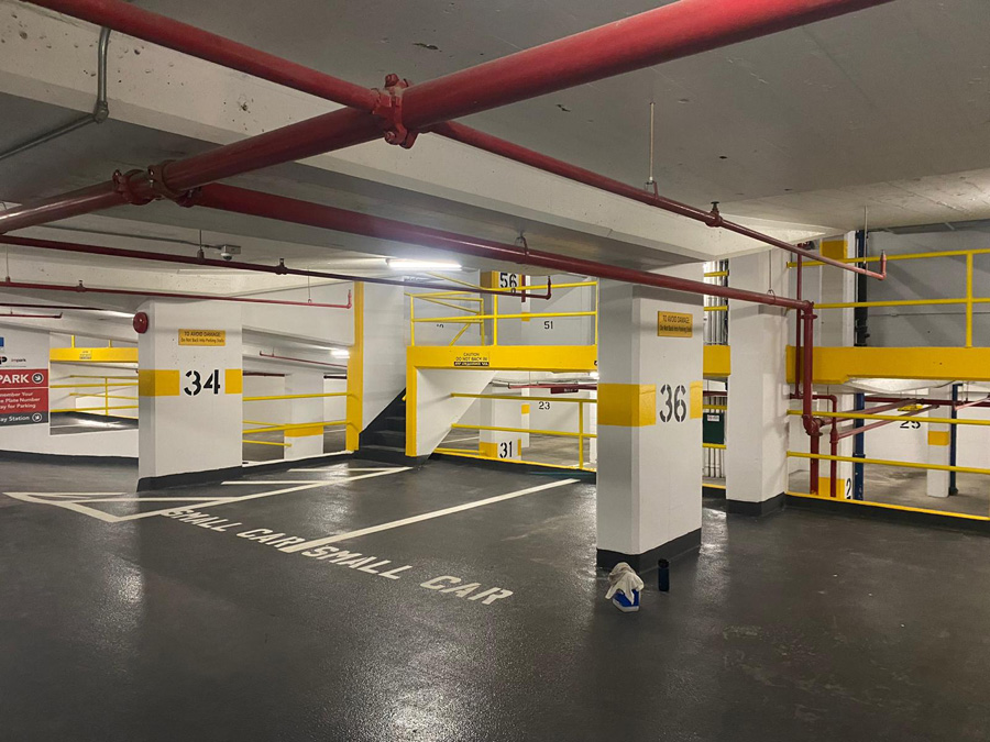 Parkade - Line, Walls, Railings